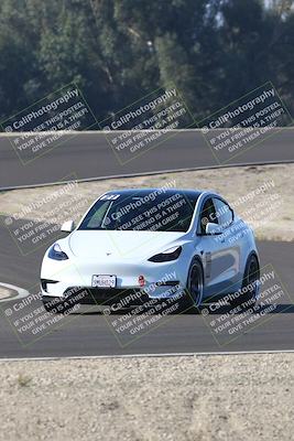 media/Nov-08-2025-Speed Ventures (Sat) [[1c7a6332f5]]/TC B/Session 1 (Turn 3)/